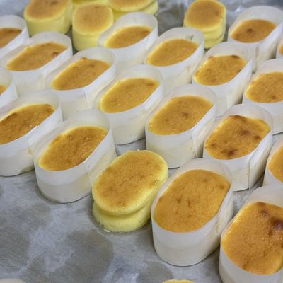 Lugar fresco e seco Condições de armazenamento Emulsionador de bolo com 1 ano de vida útil em forma de pasta cerosa